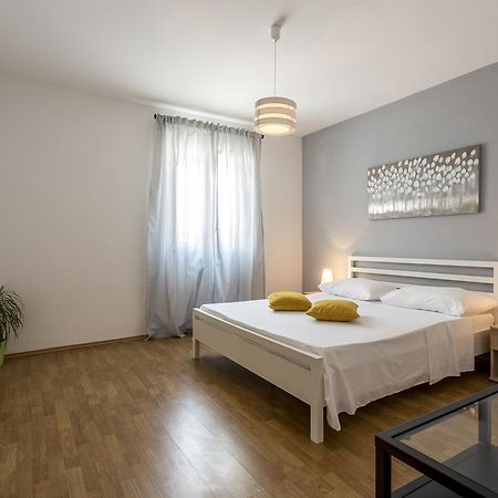 Marijana Bol Apartments Buitenkant foto